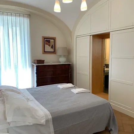 Palazzo Demi * Monopoli